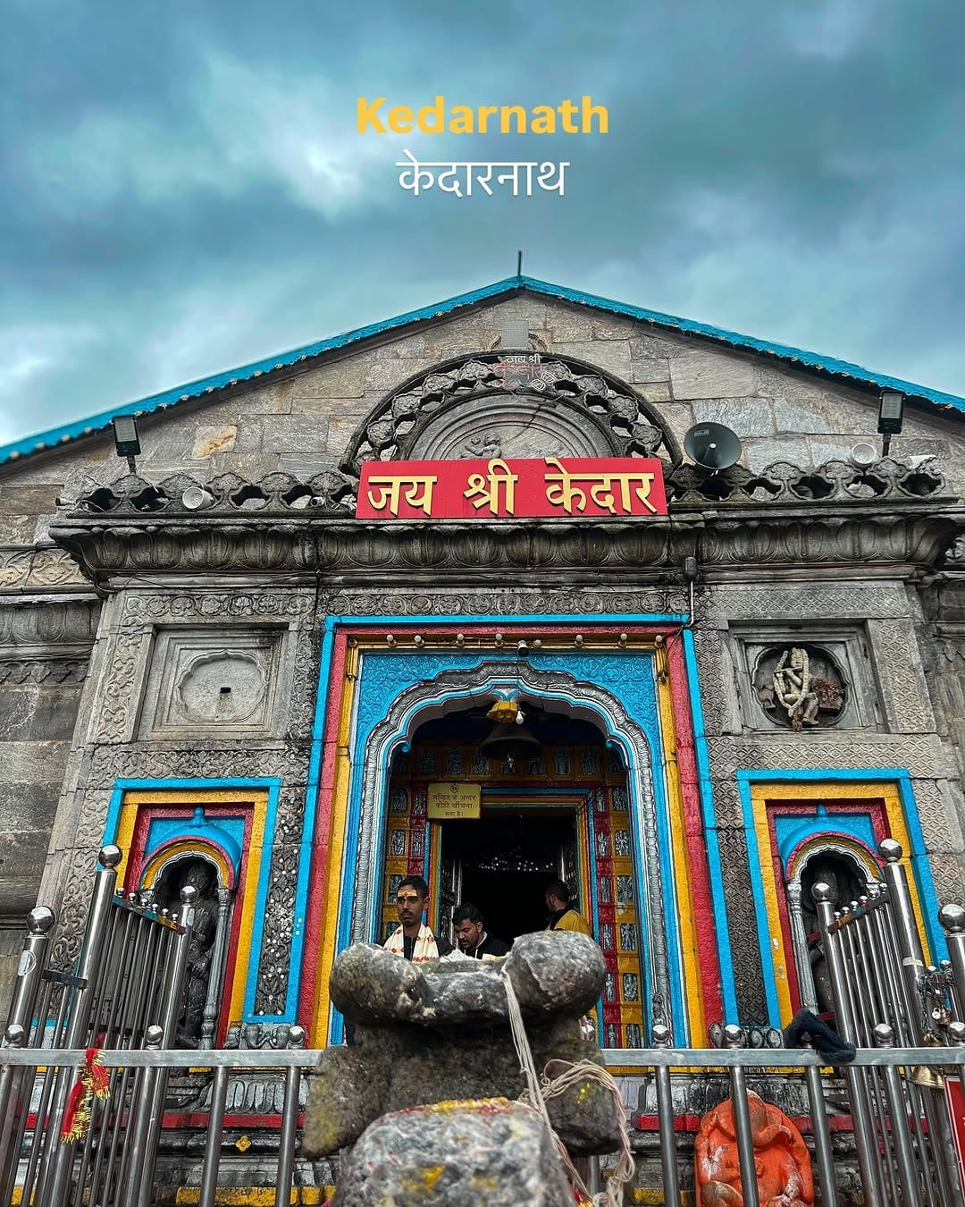 KedarNath Temple surrounded by snow-capped mountains – sacred destination for KedarNath trip plan