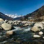 "Scenic view of the Sissu Valley on the Sissu Keylong Jispa tour package"