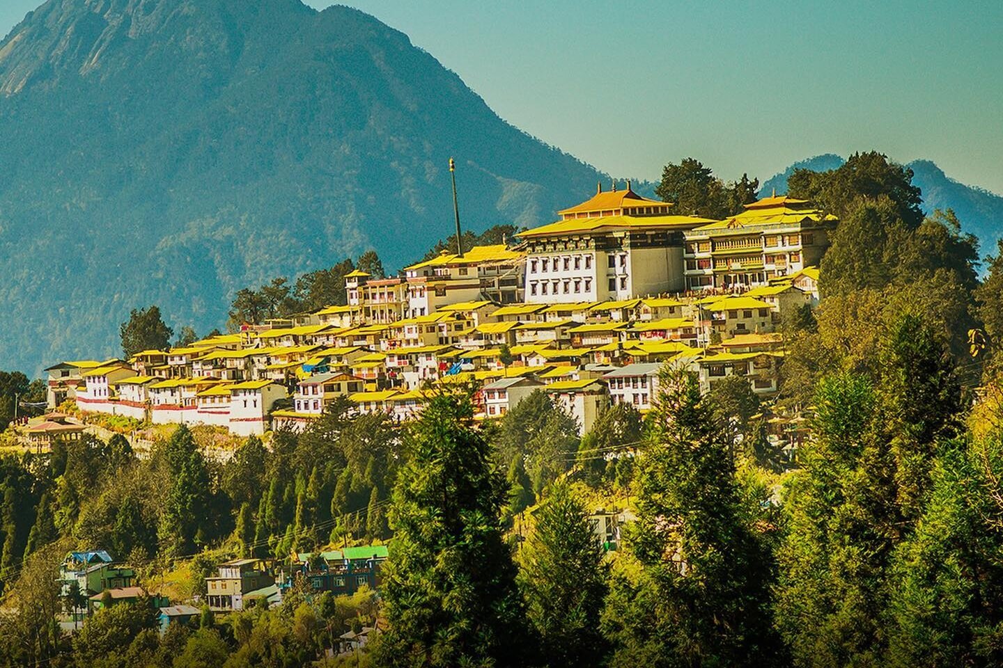 Tawang Tourist Place Guide: Top Attractions & Travel Tips - Chalo Travellers