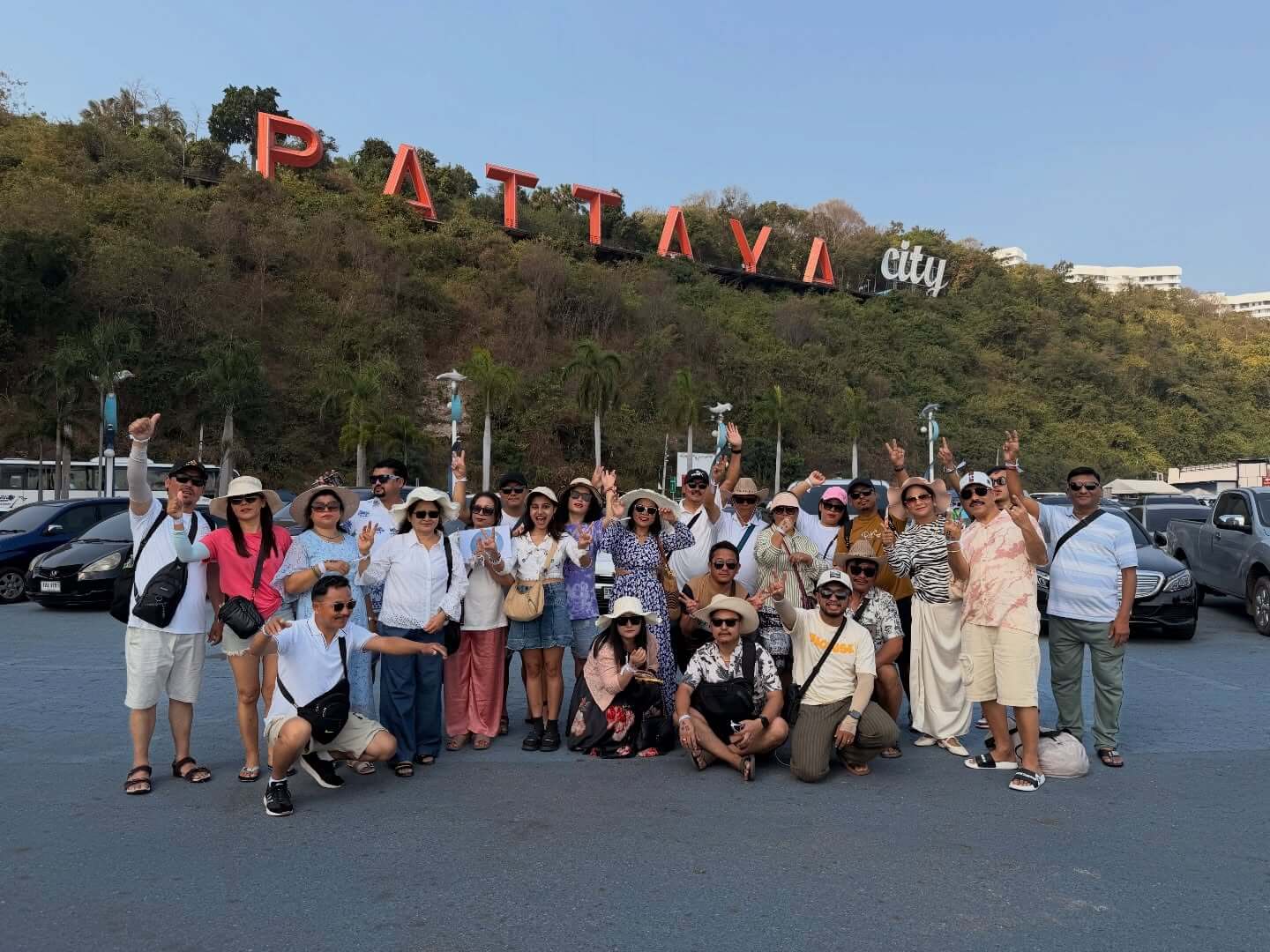 Thailand group tour packages India travelers enjoying Bangkok city sightseeing and temples